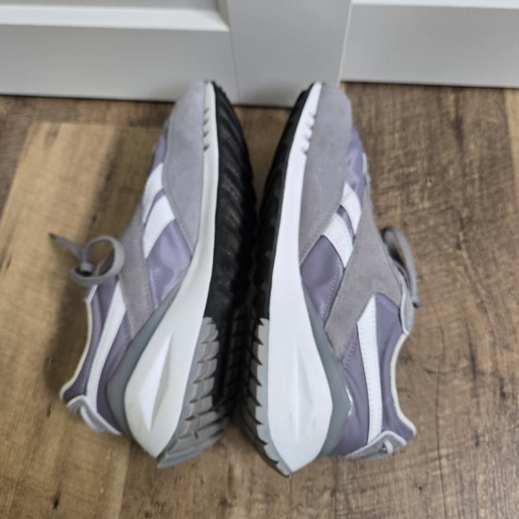 Reebok Mens Size 8 Gray Sneakers - Picture 5 of 11